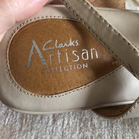 Clark Artisan Sandals Slingback Wedge Heels Tan Leather Open Toe - Picture 5 of 6